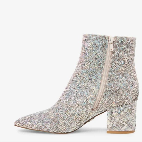 ✨HP✨NWB Betsey Johnson Kyla Booties - Picture 4 of 7